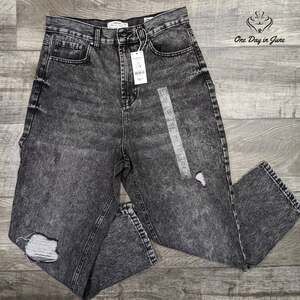 Ardene High Rise Mom Jeans Black Acid Wash Distressed Ripped NWT Size 13